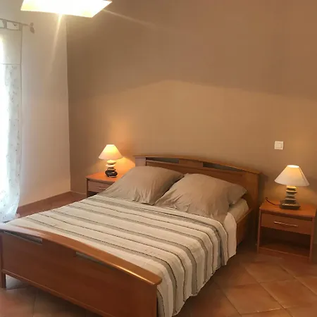Lea Maria E Guadelle Feriehus *